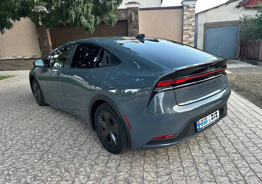 Toyota Prius 2023 1.8 Hybrid. Тирасполь - изображение 3