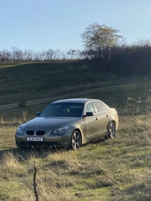 BMW seria 5 2004 an Slobozia Slobozia - fotografie 1