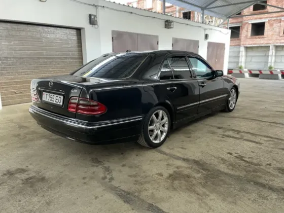 Mercedes E-Class 2001 год Тирасполь Тирасполь