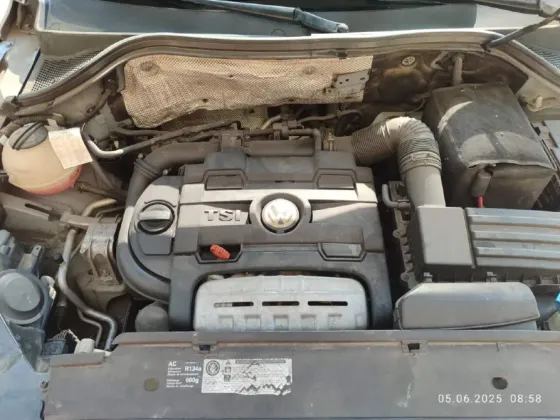 Volkswagen Tiguan 2010 год Тирасполь Тирасполь