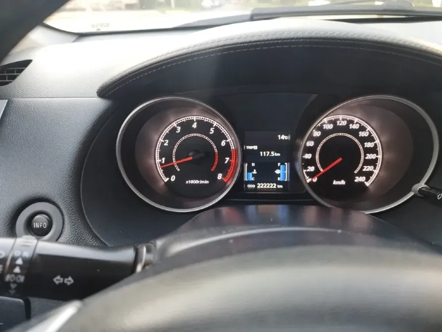 Mitsubishi Outlander 2010 год Тирасполь Тирасполь - изображение 4