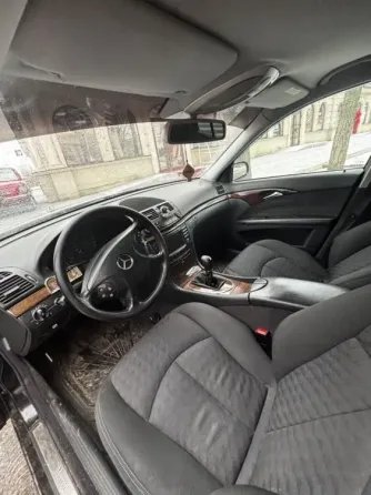 Mercedes E-Class 2002 год Парканы Парканы