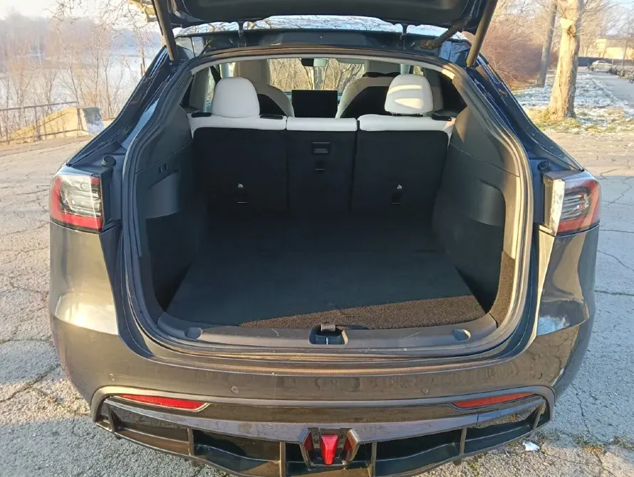 Tesla Model Y 2021 год Тирасполь Тирасполь - изображение 1