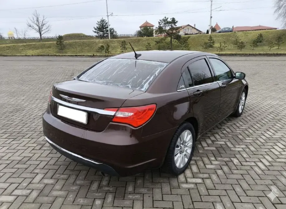 Chrysler 200 2013 год Бендеры Бендеры - изображение 3
