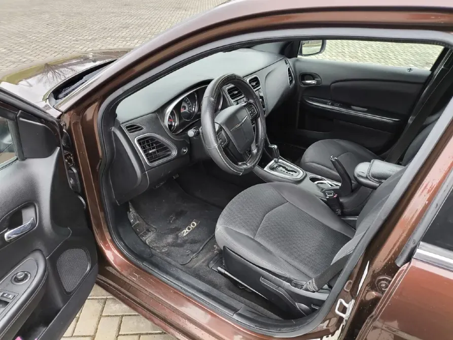 Chrysler 200 2013 год Бендеры Бендеры - изображение 5