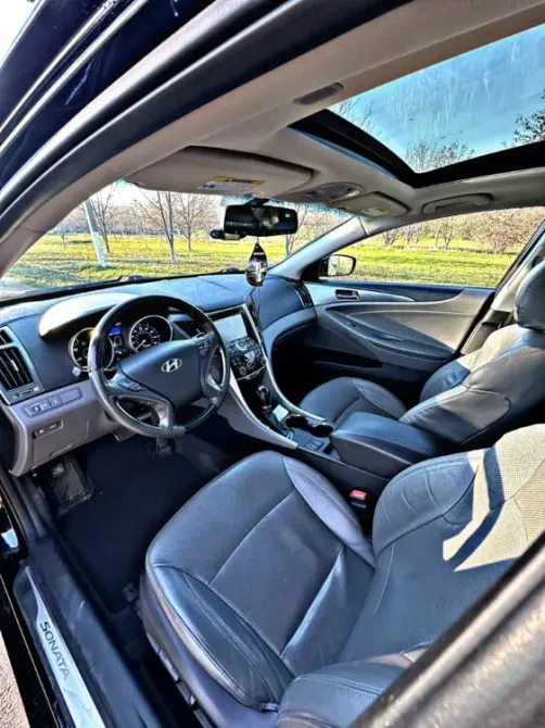 Hyundai Sonata 2012 год Тирасполь Тирасполь - изображение 5